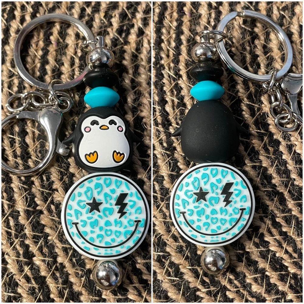 Penguin 🐧 Keychain